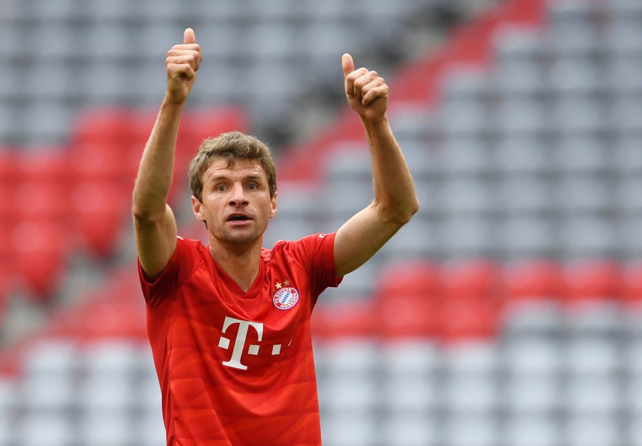 Fotografija: Neuničljivi Thomas Müller še naprej ostaja zelo pomemben adut Bayerna na poti k novi lovoriki. FOTO: Reuters