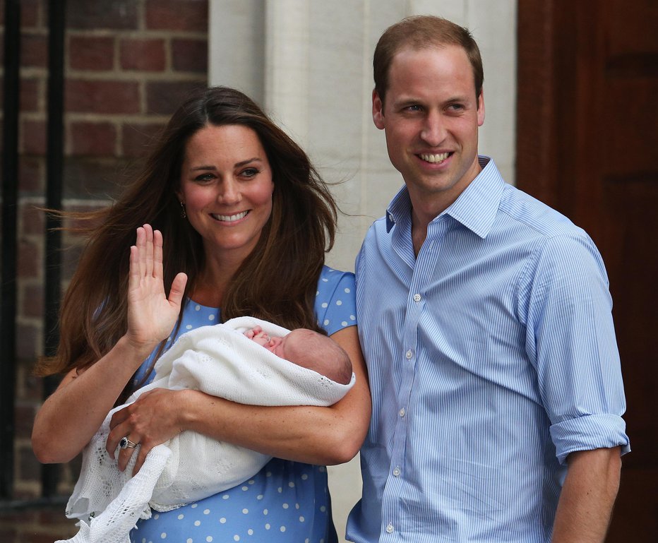 Fotografija: Kate in William sta poročena od leta 2011, dobri dve leti kasneje se jima je rodil prvi otrok, princ George.  FOTO: Getty Images