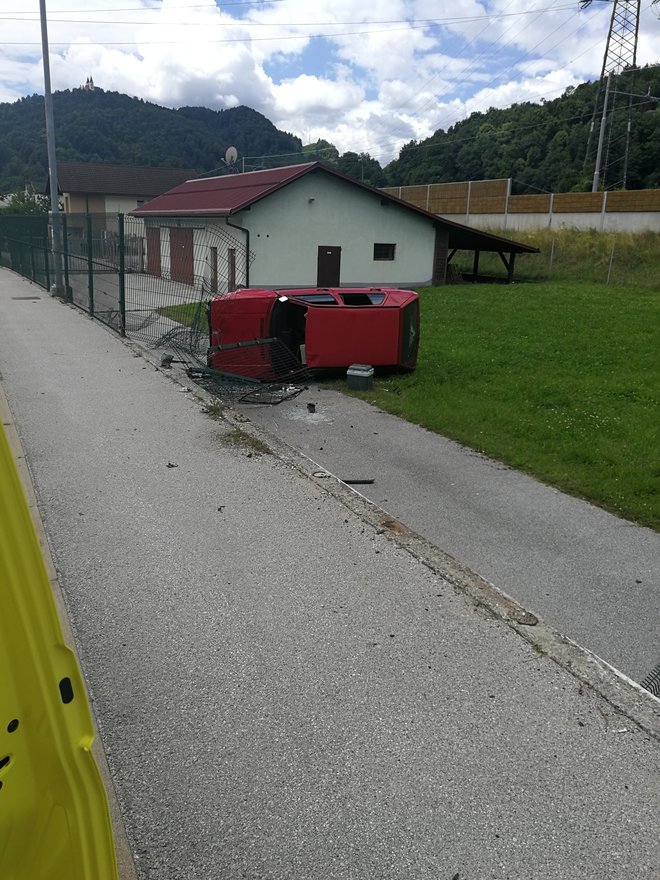 Prometna nesreča v Laškem. FOTO: Bralec poročevalec