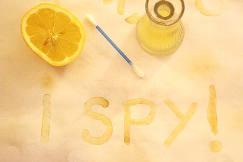 S pomočjo limonovega soka si lahko pošiljate nevidna sporočilca.