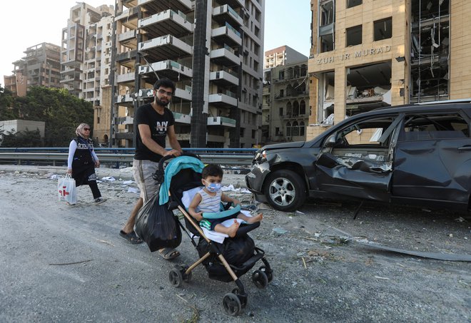Razdejanje v Bejrutu. FOTO: Mohamed Azakir, Reuters