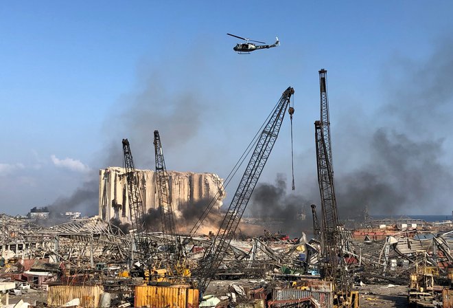 Pristanišče je povsem uničeno. FOTO: Issam Abdallah, Reuters