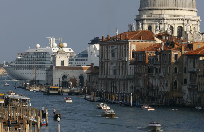 Benetke so jih odslovile, Trst jim je odprl vrata. FOTO: Stefano Rellandini/Reuters