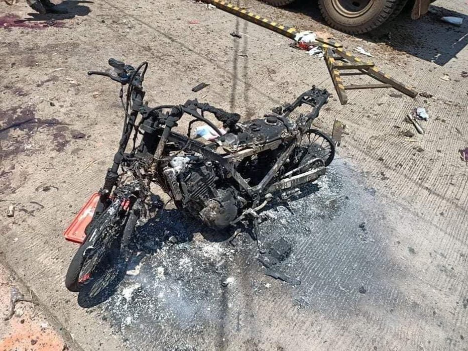 Fotografija: Prva bomba je bila nameščena na motociklu. FOTO: Peewee C. Bacuno/Reuters