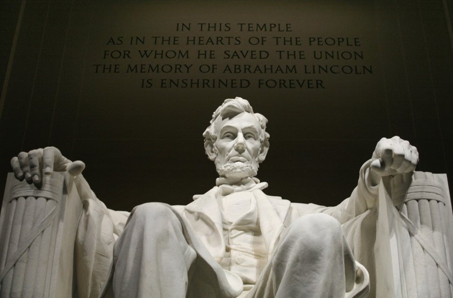 Fotografija: Velja za enega najpomembnejših predsednikov v ameriški zgodovini. FOTO: Reuters