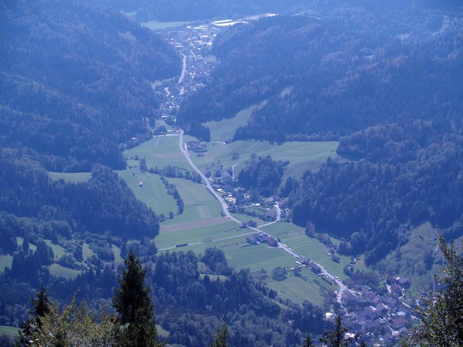 Pogled na dolino Češnjice