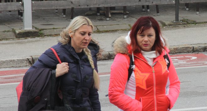 Z zagovornico Sabino Glavič (levo) se je nazadnje pred sodiščem pojavila februarja. FOTOgrafije: Boštjan Fon