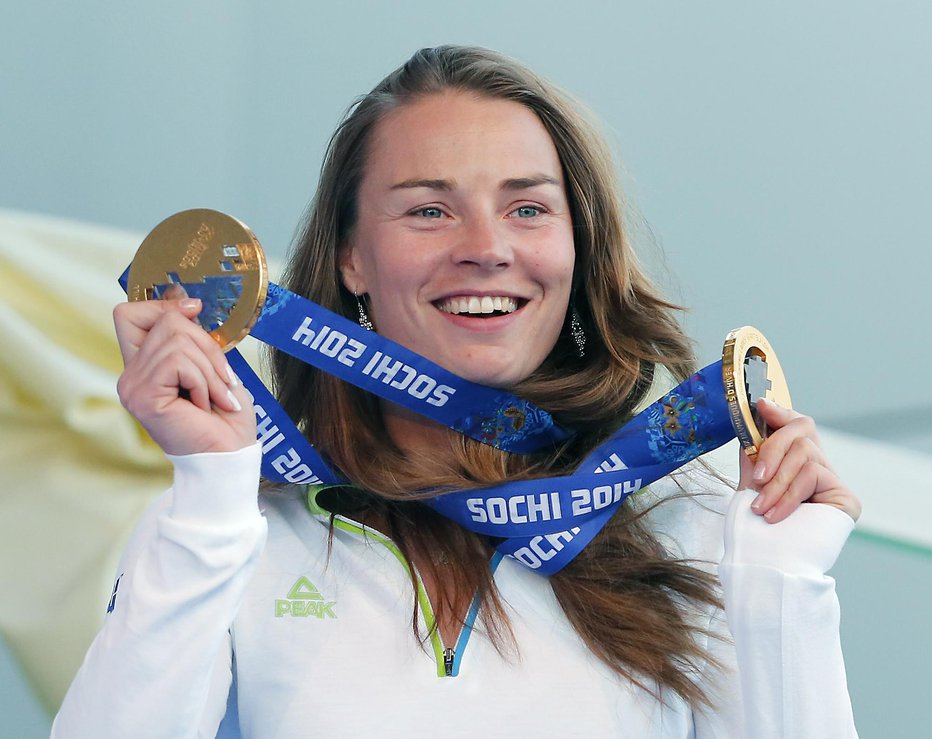 Fotografija: Najuspešnejša slovenska smučarka Tina Maze z dvema zlatima olimpijskima medaljama iz Sočija
FOTO: ALEŠ ČERNIVEC