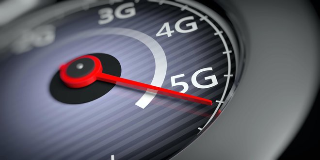 V sporočilu za javnost Telekom navaja hitrost prenosa podatkov do 450 Mbit/s v smeri do uporabnika in do 100 Mbit/s v smeri od uporabnika. FOTO: Rawf8, Getty Images, Istockphoto