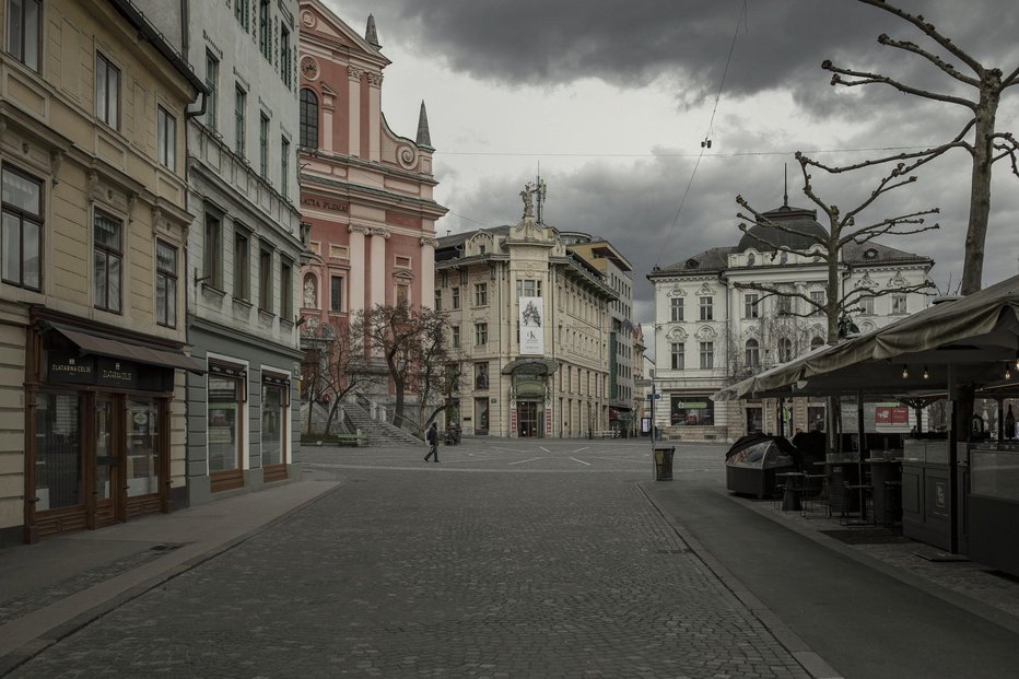 Fotografija: Ljubljana med prvim valom epidemije. FOTO: Voranc Vogel