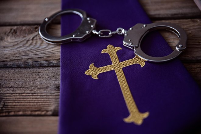 Bodo sprevrženci v Cerkvi le odgovarjali za svoja dejanja?<br />
FOTO: Djedzura/Getty Images