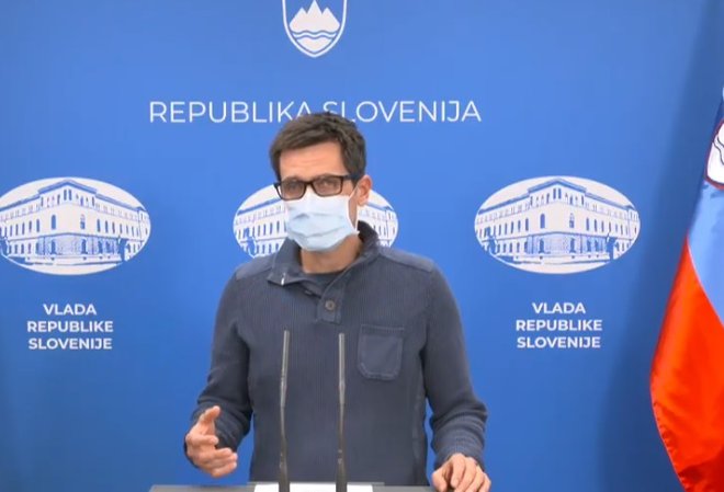 Tomaž Vovko, specialist infektologije in intenzivne medicine. FOTO: Zajem zaslona/STA