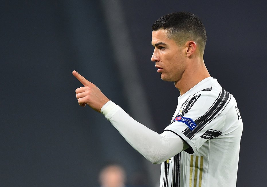 Fotografija: Cristiano Ronaldo je zabil svoj 132. gol v ligi prvakov. FOTO: Massimo Pinca/Reuters