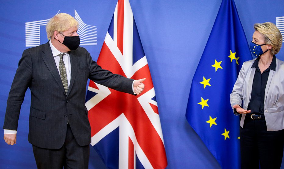 Fotografija: Ursula von der Leyen in Boris Johnson nista nič bližje dogovoru.  FOTO: Pool Reuters