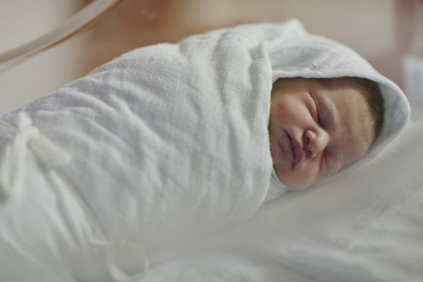 Fotografija: novorojenček, dojenček FOTO: Shutterstock