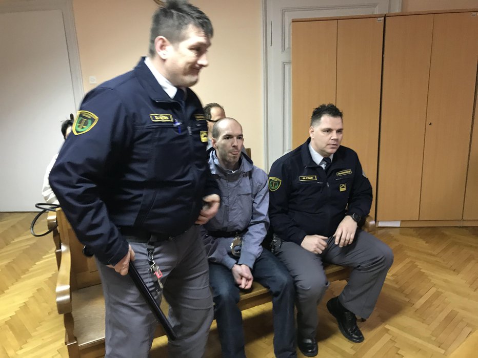 Fotografija: Matej Lebar se iz zapora seli na oddelek forenzične psihiatrije. FOTO: Aleš Andlovič