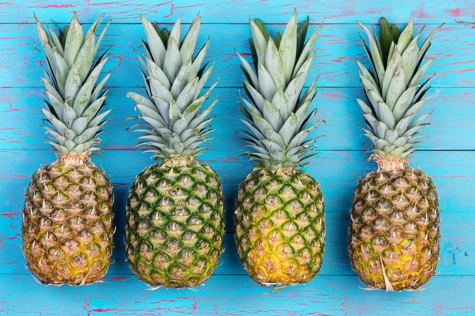 Fotografija: Sočen in slasten ananas šteje kot ena od petih porcij sadja in zelenjave na dan. FOTO: Guliver/Thinkstock