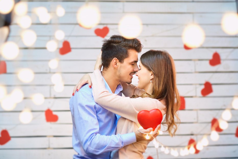 Fotografija: Osrečite svojega Valentinčka z lepimi besedami, ki jih bomo objavili v Slovenskih novicah. FOTO: Guliver/Thinkstock