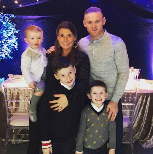Fotografija: Wayne Rooney z ženo in s tremi sinovi. FOTO: Instagram
