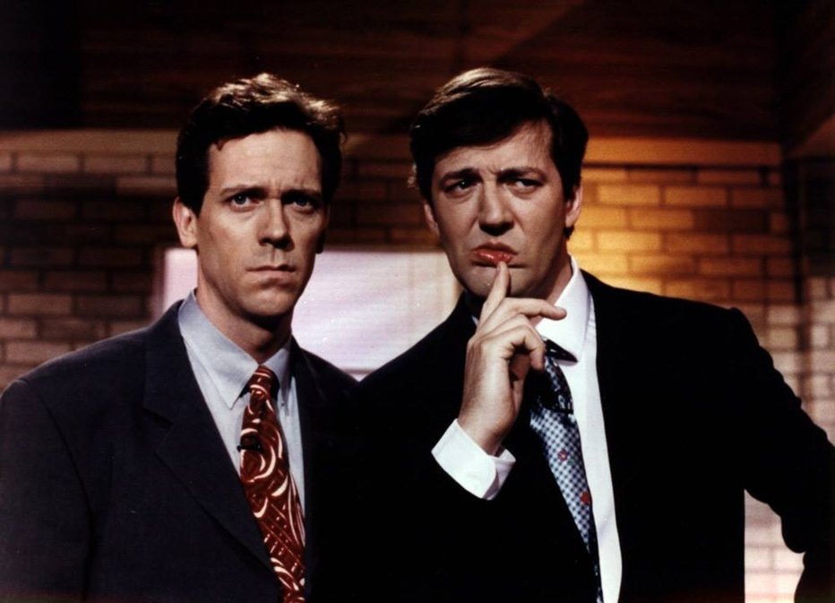 Fotografija: Hugh Laurie in Stephen Fry v seriji A Bit of Fry and Laurie, ki je bila na sporedu BBC od leta 1987 do 1995. FOTO: Facebook