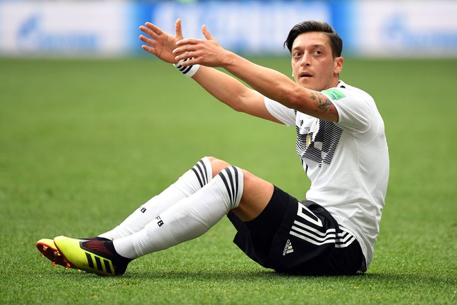 Mesut Özil je daleč od svoje nekdanje vrhunske forme. FOTO: AFP