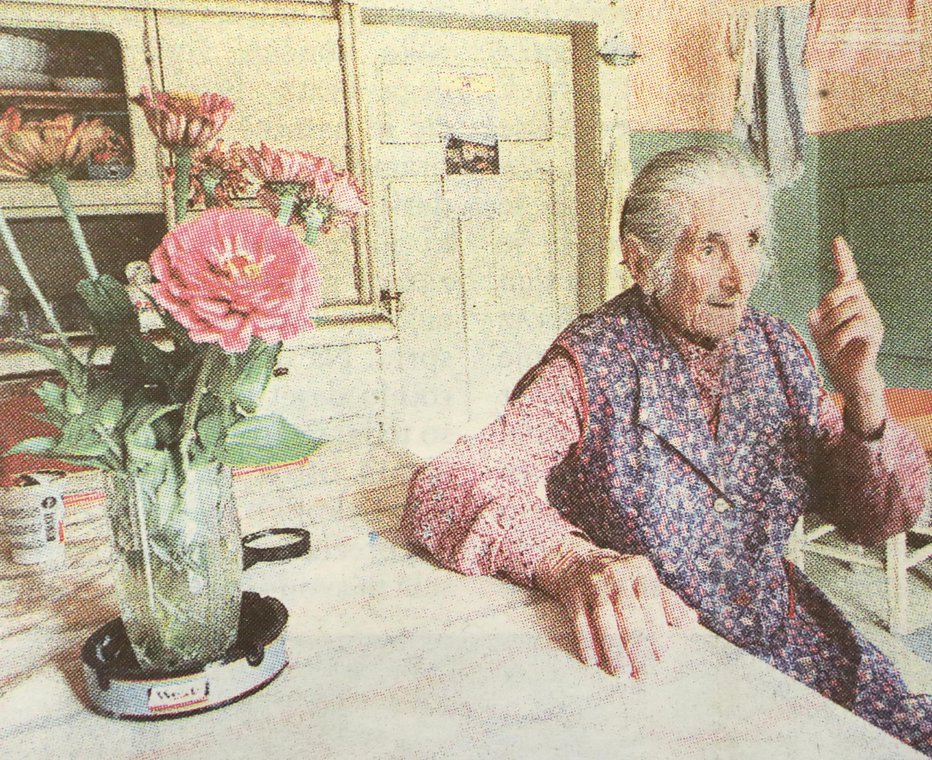 Fotografija: Antonija Gajšek, 94-letna domačinka, se je živo spominjala eksplozije vlaka in dima, ki se je še dolgo valil po njeni vasici.