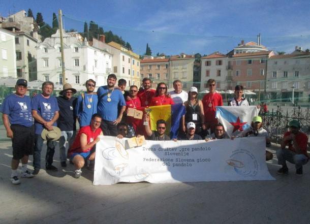 V Piranu se je pomerilo osem ekip iz Hrvaške, Italije, Romunije, Španije in Slovenije. FOTO: Janez MuŽiČ
