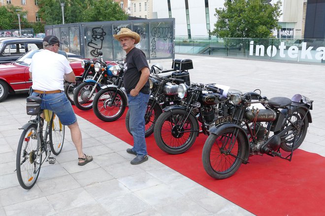 Na ocenjevanju je sodelovalo 15 motociklov. FOTO: Primož Hieng