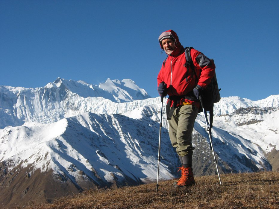 Fotografija: Viki Grošelj je v Alpininih gojzarjih naredil prve korake. FOTO: arhiv Alpina