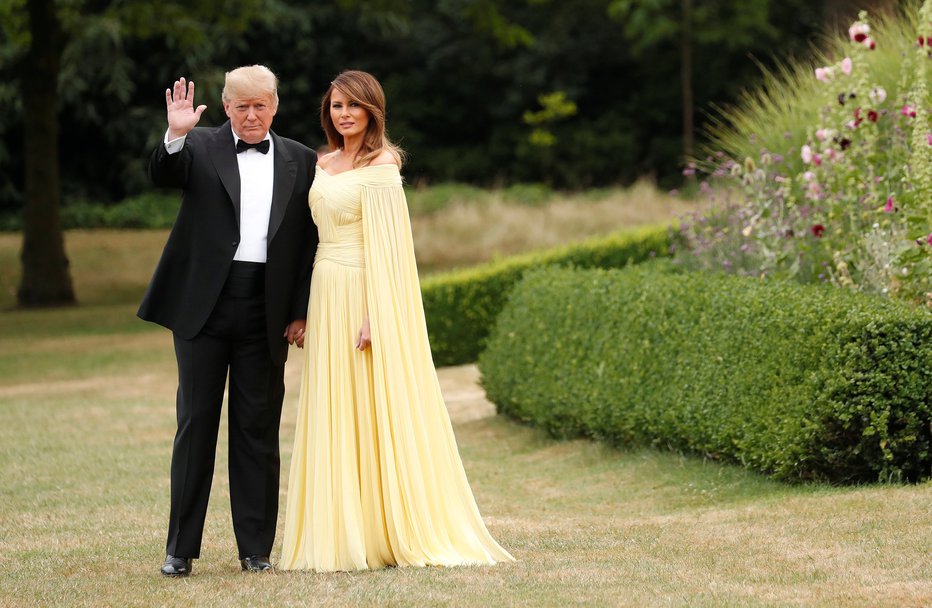 Fotografija: Ameriški predsednik Donald Trump z ženo Melanio. FOTO: Reuters