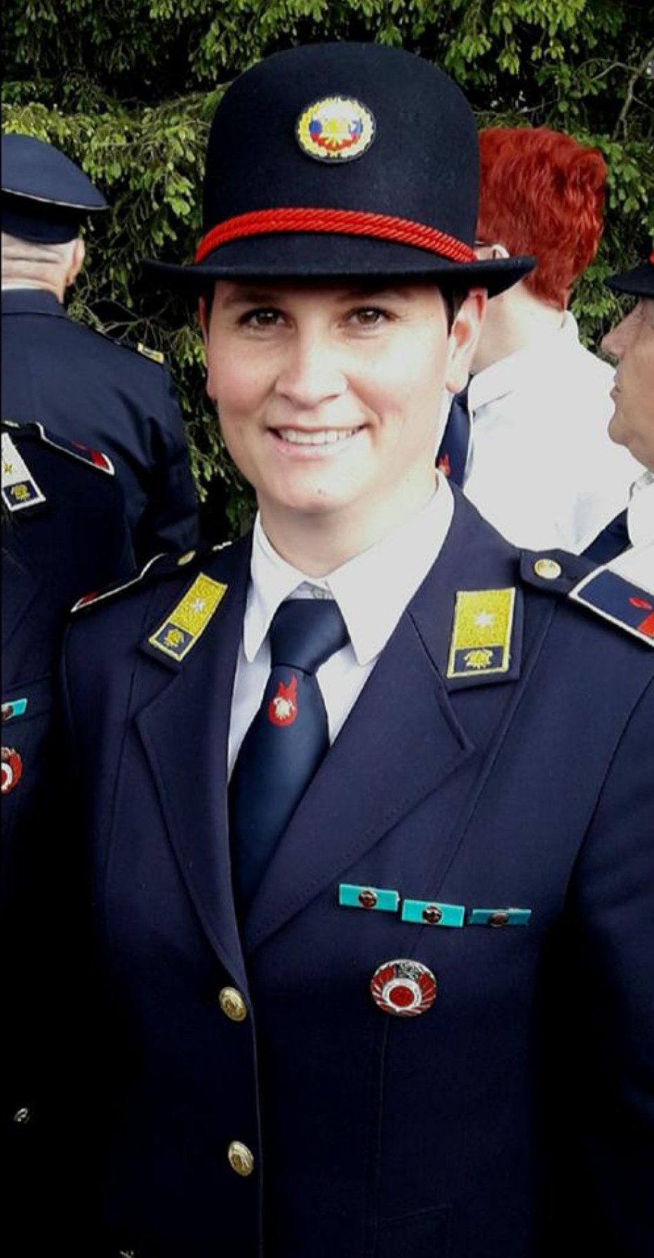 Fotografija: Melita v slovesni uniformi. FOTO: Osebni Arhiv
