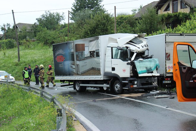 Prometna nesreča. FOTO: Tanja Jakše Gazvoda
