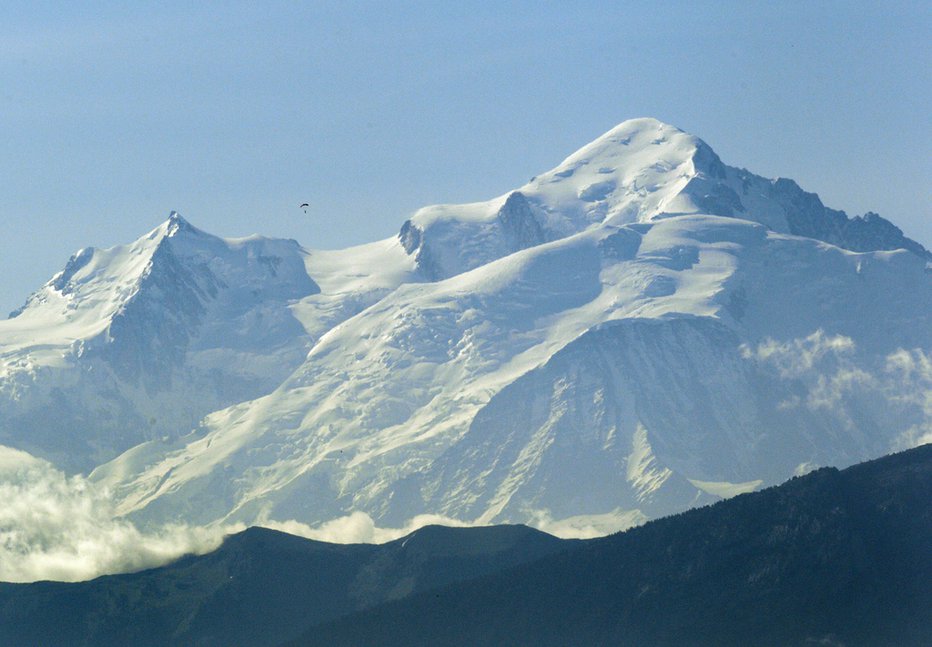 Fotografija: Mont Blanc je vzel tri življenja. FOTO: Reuters