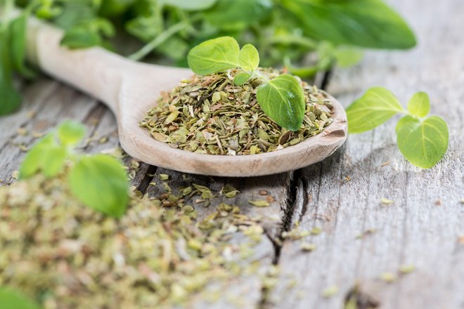 V čajni žlički origana je več antioksidantov kot v skodelici borovnic.