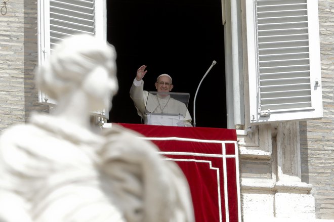 Žrtve morajo vedeti, da je papež na njihovi strani, sporoča Sveti sedež. Foto: AP