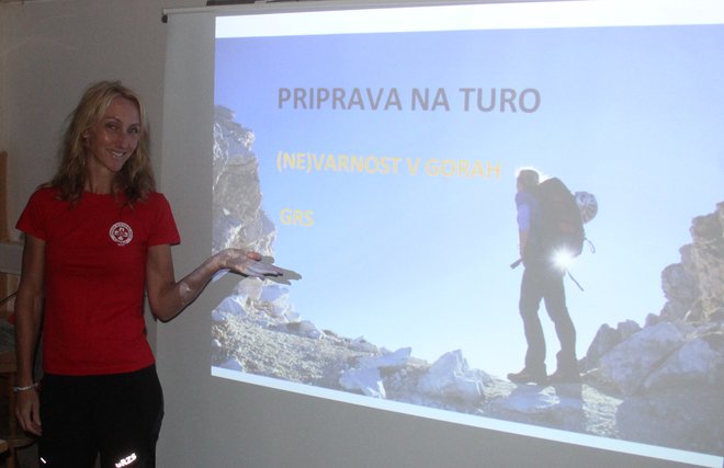 Gorska reševalka Andreja Jagodic je pripravila poučno predavanje. FOTO: Boštjan Fon