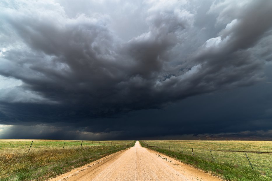 Fotografija: Nad Slovenijo se bodo pogosto pojavljali nevihtni oblaki. FOTO: Mdesigner125, Getty Images, Istockphoto