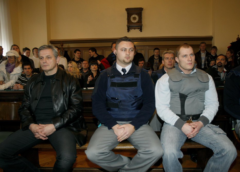 Fotografija: Davida Bukovca in Seada Suljanovića so obsodili na zaporno kazen, v civilnem postopku pa na plačilo odškodnine. FOTO: Blaž Samec
