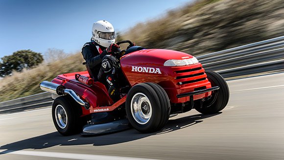 Hondin prvi mean mower je dosegel hitrost 187 km/h. FOTO: Honda UK