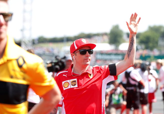 Kimi Räikkönen bo po koncu letošnje sezone pomahal v slovo Ferrariju. FOTO: Reuters