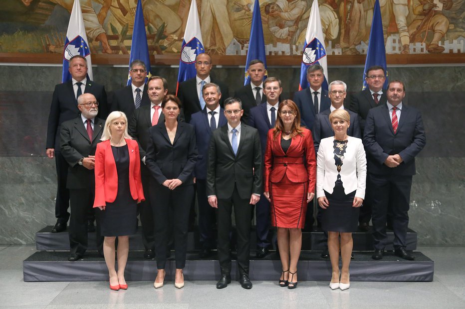 Fotografija: V državnem zboru so potrdili novo vlado. FOTO: Leon Vidic, Delo