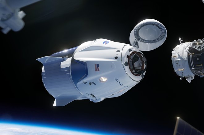 SpaceX Dragon V2 FOTO: Wikipedia