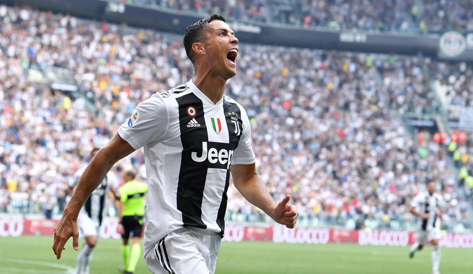 Fotografija: Cristiano Ronaldo se je takole veselil prvega prvenstvenega gola v Juventusu. FOTO: AP