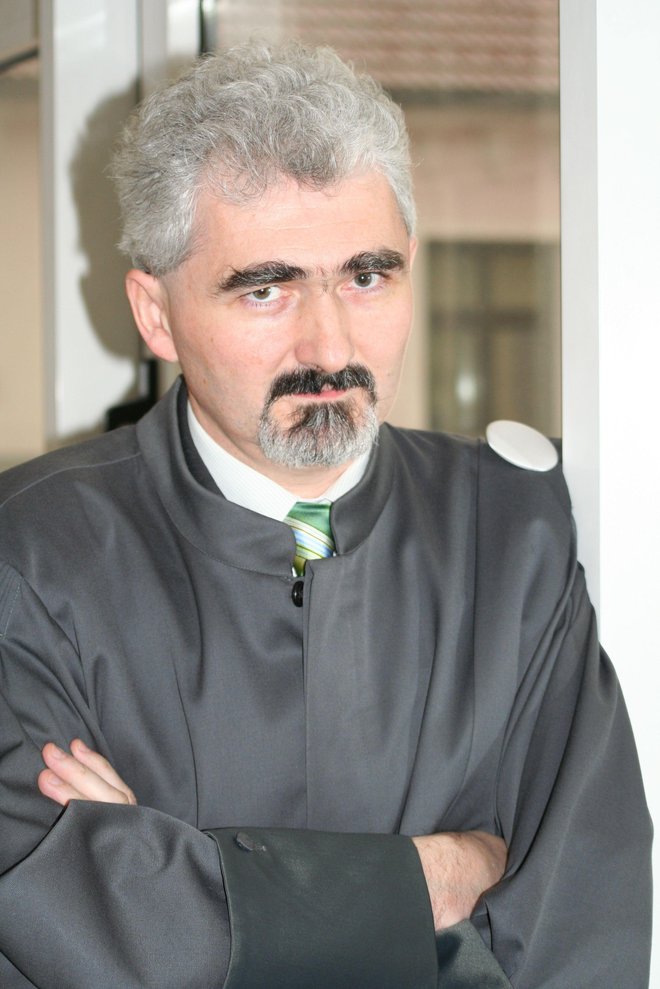 Napad na krškega tožilca Bogdana Matjašiča naj ne bi bil povezan z njegovim delom. FOTO: Tanja Jakše Gazvoda