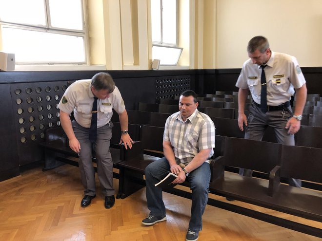 Bojan Sep je na sodišču jokal kot majhen otrok. FOTO: Aleš Andlovič