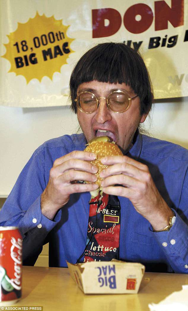 Fotografija: V resnici hamburgejev ne okuša, ker ima nedelujoče brbončice. FOTO: Ap