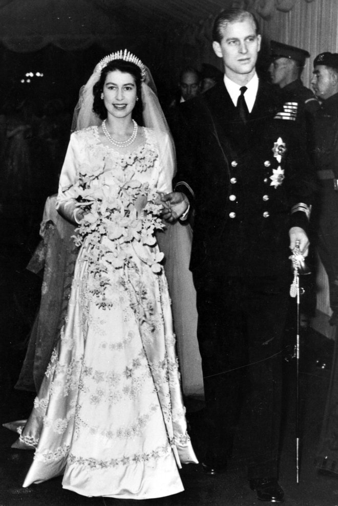Elizabeta II. se je 20. novembra leta 1947 poročila z edinburškim princem Filipom. FOTO: Reuters
