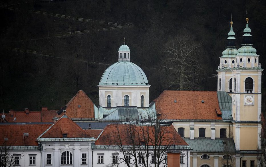 Fotografija: Stolna cerkev v Ljubljani. FOTO: Blaž Samec, Delo