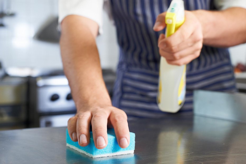 Fotografija: Eterična olja so odlični zavezniki čistoče doma. FOTO: Thinkstock