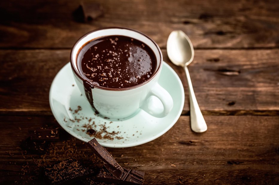 Fotografija: Vroča čokolada ni le okusna, temveč je tudi zdrava pijača. FOTO: Thinkstock